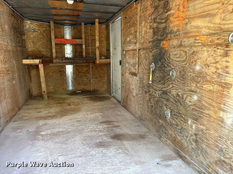 image for item DY0864 2012 King V17X1STA enclosed cargo trailer