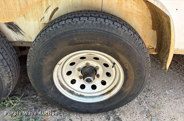 image for item DY0864 2012 King V17X1STA enclosed cargo trailer