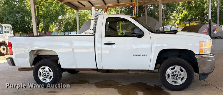 image for item DY0866 2011 Chevrolet Silverado 2500HD pickup truck