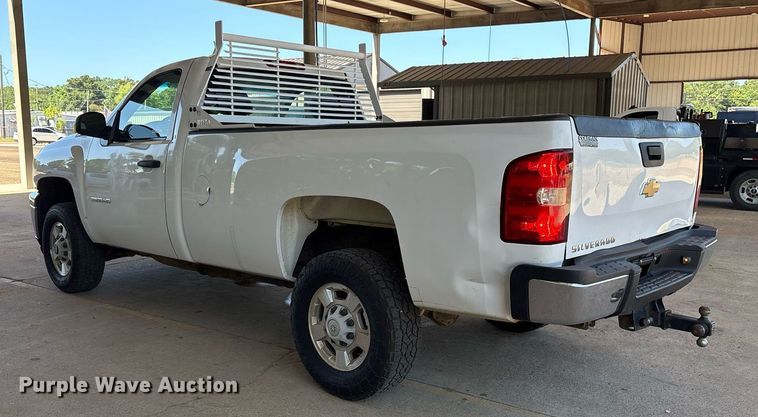 image for item DY0866 2011 Chevrolet Silverado 2500HD pickup truck