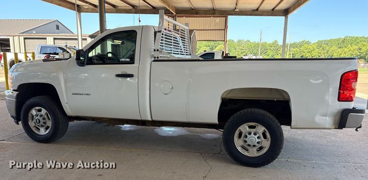 image for item DY0866 2011 Chevrolet Silverado 2500HD pickup truck