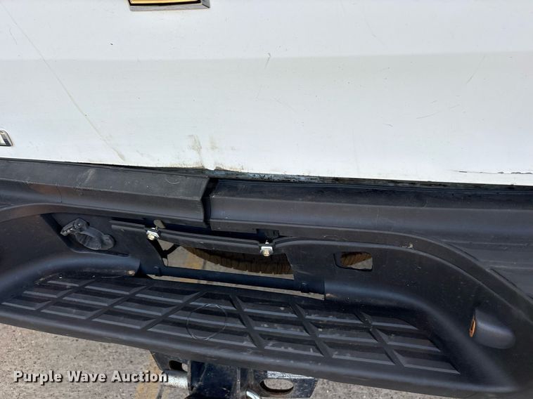 image for item DY0866 2011 Chevrolet Silverado 2500HD pickup truck