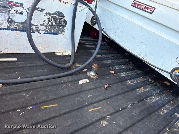 image for item DY0867 2017 Chevrolet Silverado 2500HD Crew Cab pickup truck