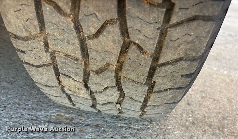 image for item DY0867 2017 Chevrolet Silverado 2500HD Crew Cab pickup truck