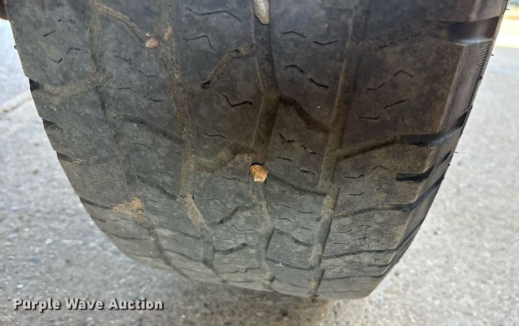 image for item DY0867 2017 Chevrolet Silverado 2500HD Crew Cab pickup truck