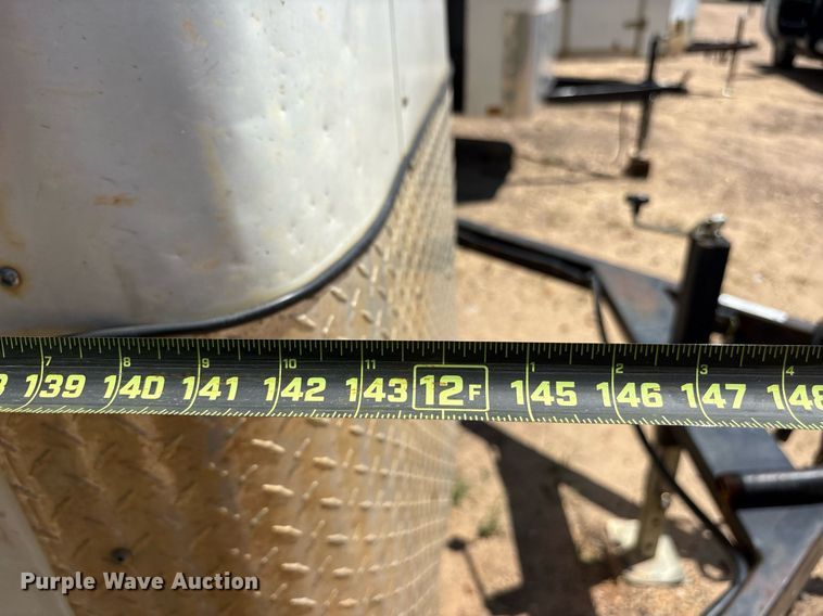 image for item DY0868 2007 Carry- On  enclosed cargo trailer