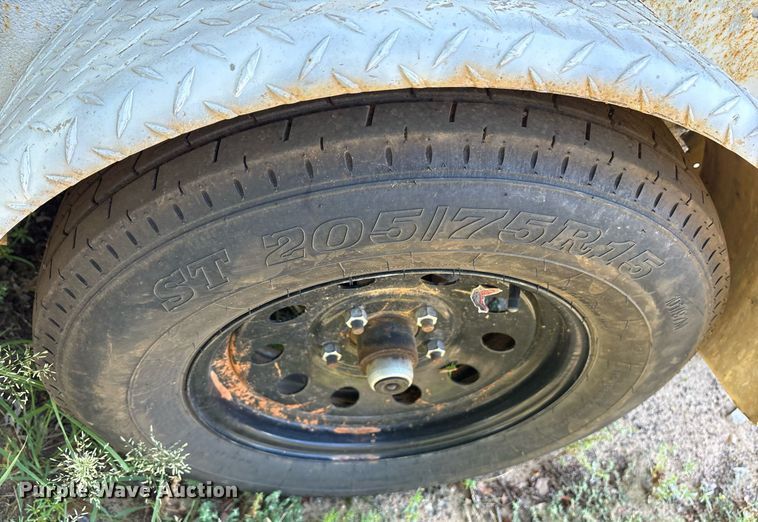 image for item DY0868 2007 Carry- On  enclosed cargo trailer