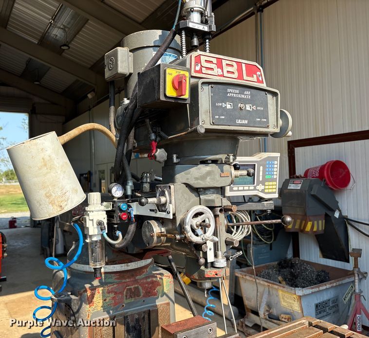 image for item DY0919 South Bend 3VH Milling machine