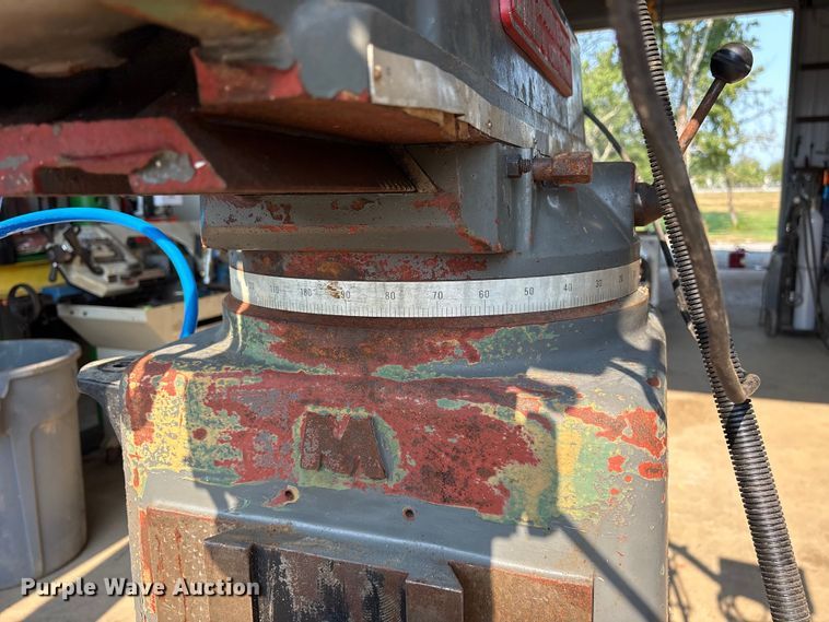 image for item DY0919 South Bend 3VH Milling machine