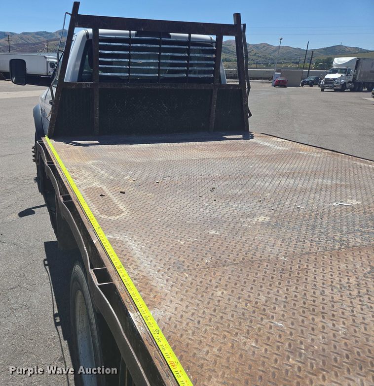 image for item DY0972 2016 Dodge Ram 4500 flatbed truck