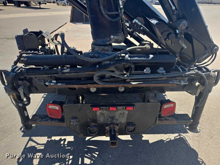 image for item DY0972 2016 Dodge Ram 4500 flatbed truck