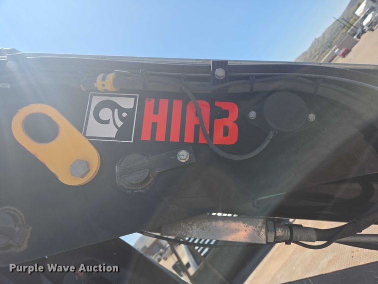 image for item DY0972 2016 Dodge Ram 4500 flatbed truck