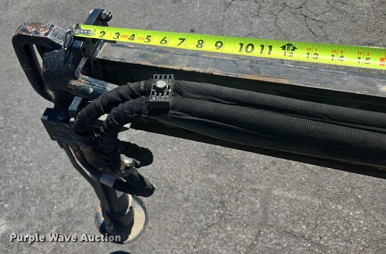 image for item DY0972 2016 Dodge Ram 4500 flatbed truck