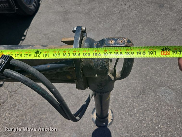 image for item DY0972 2016 Dodge Ram 4500 flatbed truck