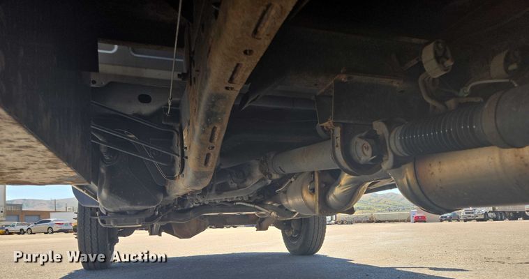 image for item DY0972 2016 Dodge Ram 4500 flatbed truck