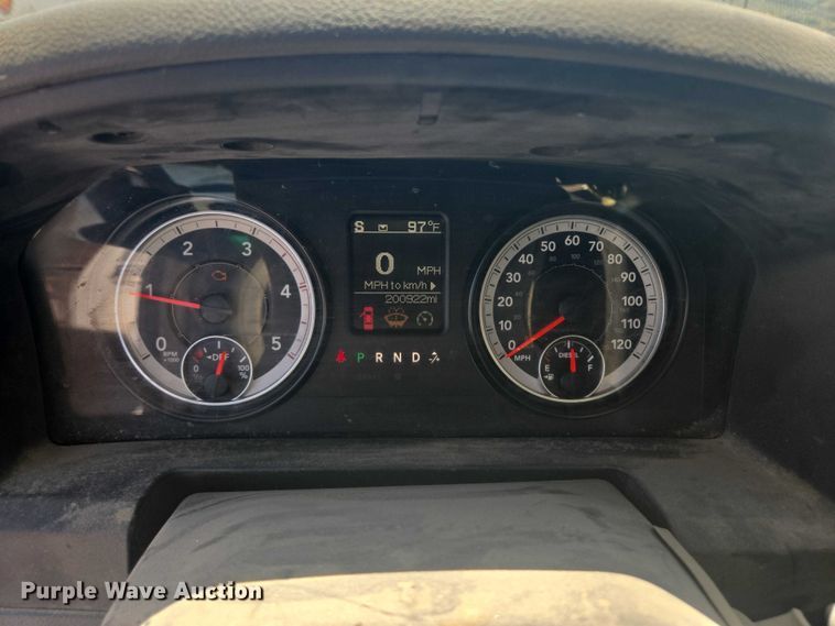 image for item DY0972 2016 Dodge Ram 4500 flatbed truck