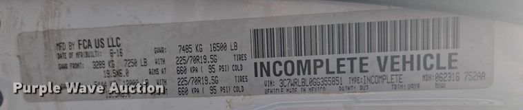 image for item DY0972 2016 Dodge Ram 4500 flatbed truck