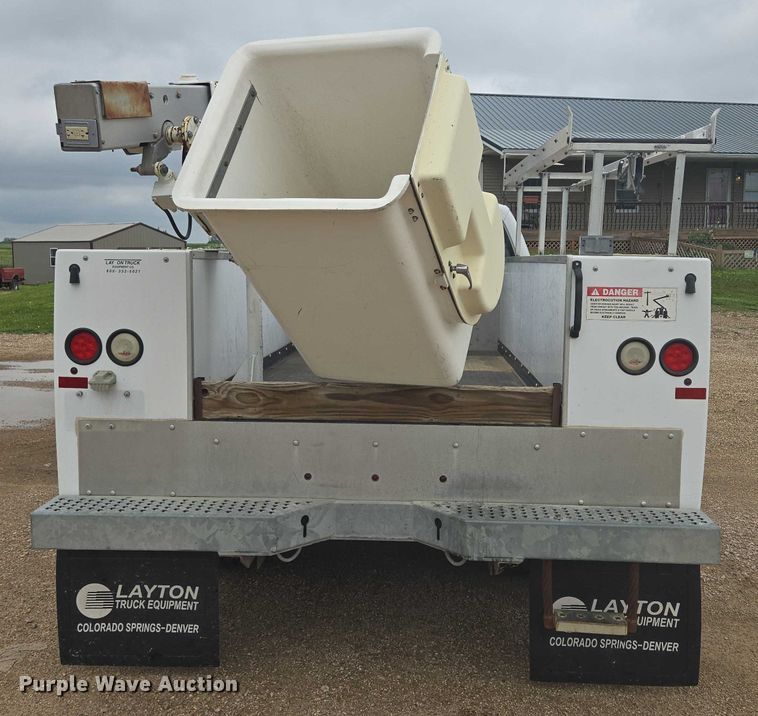 image for item DY0974 2008 Ford F450 Super Duty bucket truck