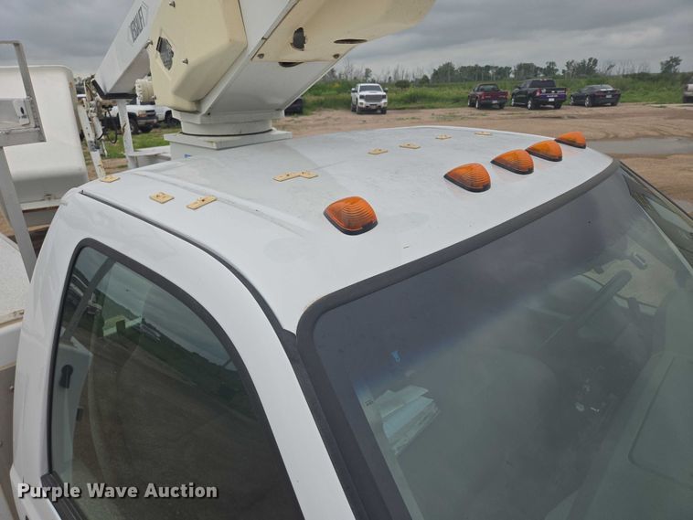 image for item DY0974 2008 Ford F450 Super Duty bucket truck