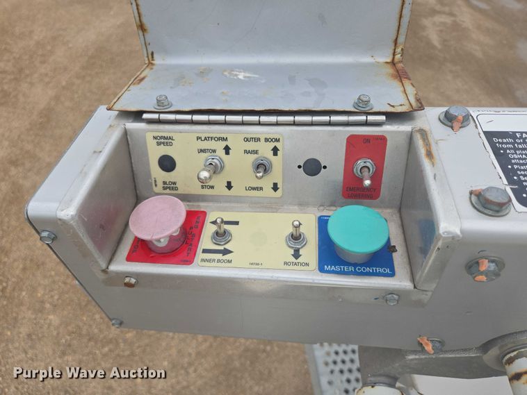 image for item DY0974 2008 Ford F450 Super Duty bucket truck