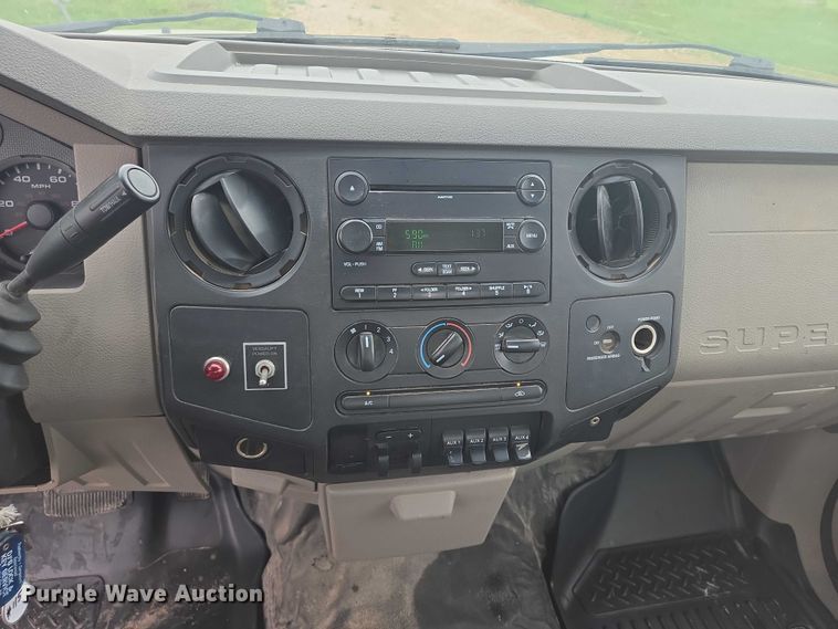 image for item DY0974 2008 Ford F450 Super Duty bucket truck