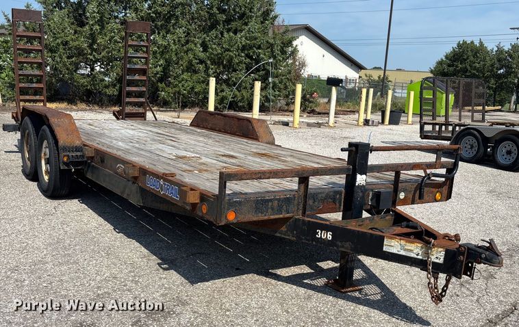 image for item DZ4110 2016 Load Trail equipment trailer