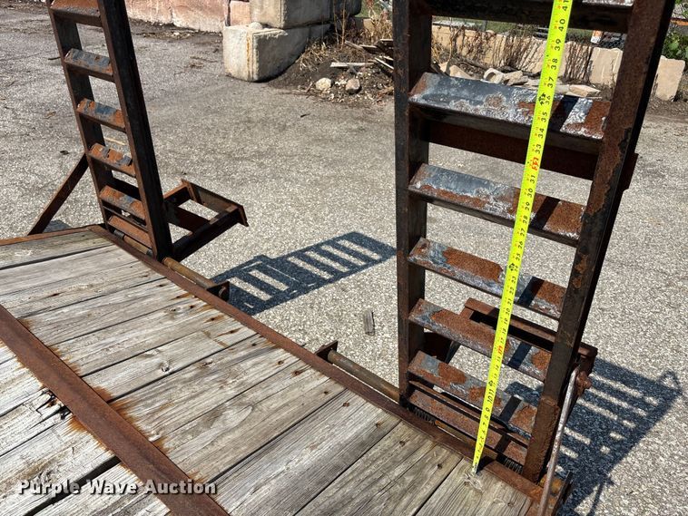 image for item DZ4110 2016 Load Trail equipment trailer