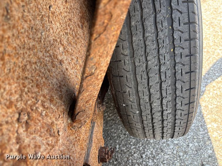 image for item DZ4110 2016 Load Trail equipment trailer