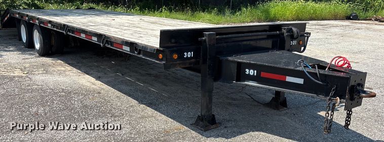 image for item DZ4112 2004 Overbilt equipment trailer