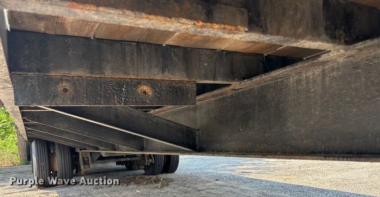 image for item DZ4112 2004 Overbilt equipment trailer