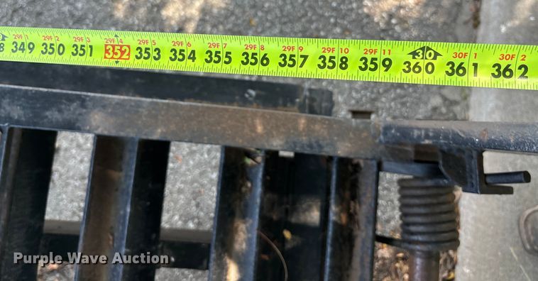 image for item DZ4112 2004 Overbilt equipment trailer