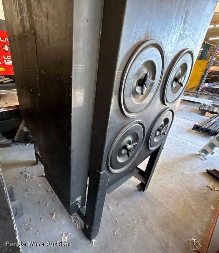 image for item DZ4215 Amada Fanuc AF2000E  CNC cutting system