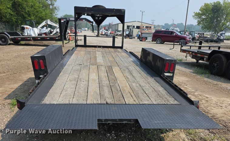 image for item DZ6095 2016 Towmaster tilt deck equipment trailer