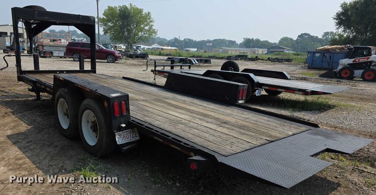 image for item DZ6095 2016 Towmaster tilt deck equipment trailer
