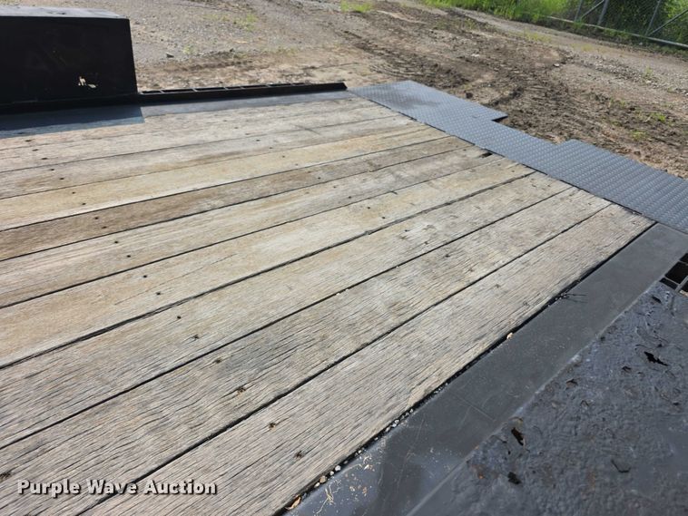 image for item DZ6095 2016 Towmaster tilt deck equipment trailer