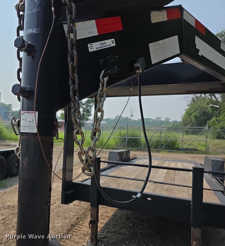 image for item DZ6095 2016 Towmaster tilt deck equipment trailer