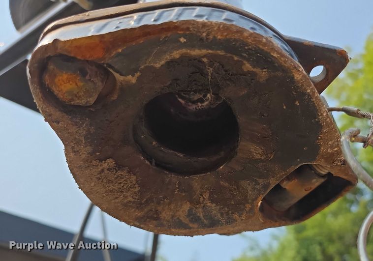 image for item DZ6095 2016 Towmaster tilt deck equipment trailer