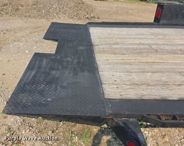 image for item DZ6095 2016 Towmaster tilt deck equipment trailer