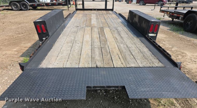 image for item DZ6095 2016 Towmaster tilt deck equipment trailer