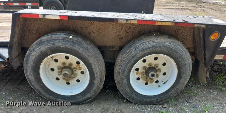 image for item DZ6095 2016 Towmaster tilt deck equipment trailer