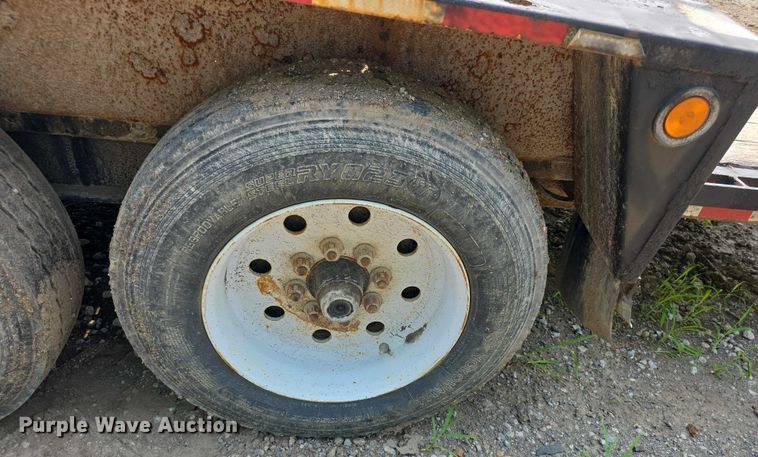 image for item DZ6095 2016 Towmaster tilt deck equipment trailer