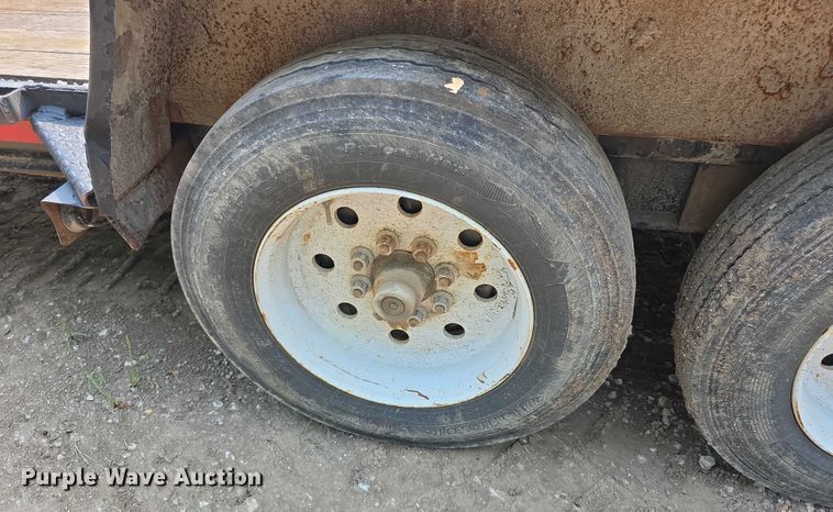 image for item DZ6095 2016 Towmaster tilt deck equipment trailer