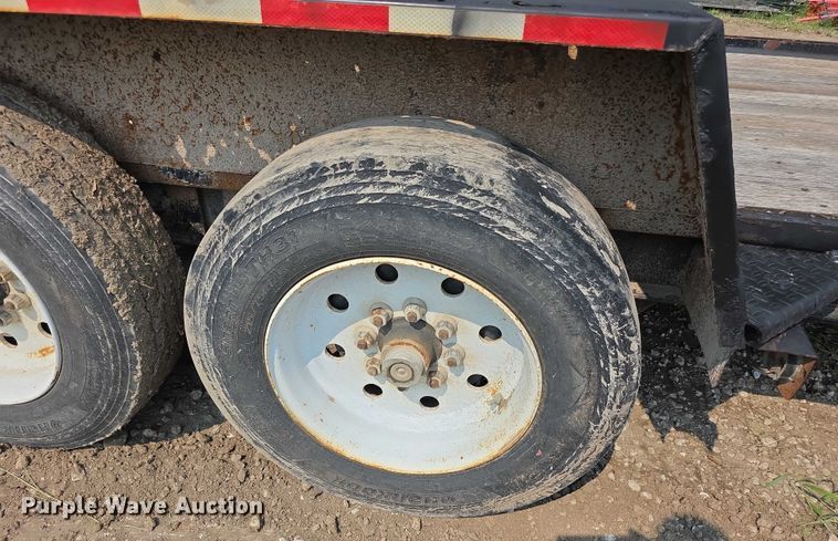 image for item DZ6095 2016 Towmaster tilt deck equipment trailer