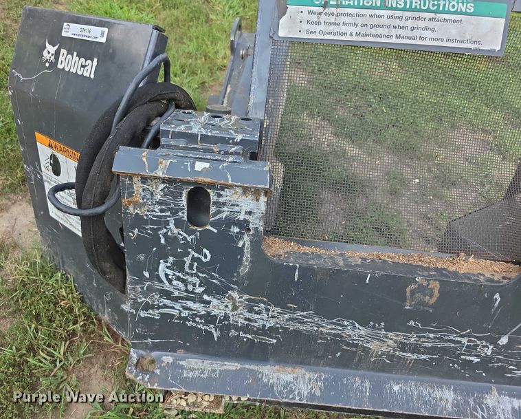 image for item DZ6116 2022 Bobcat SG30 skid steer stump grinder