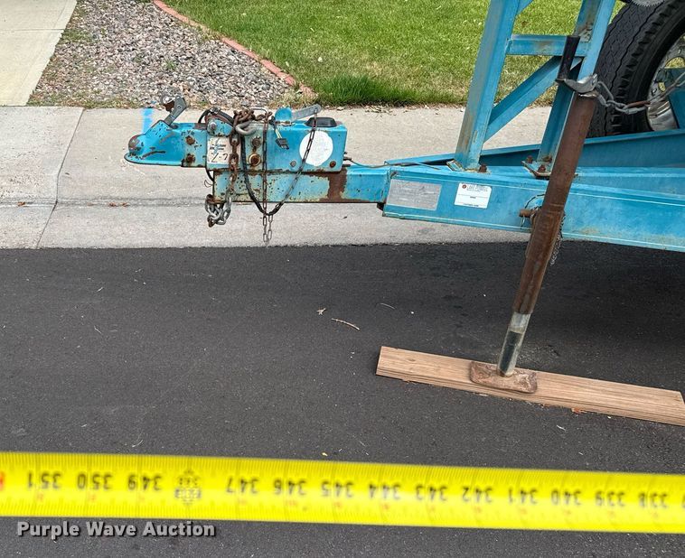 image for item DZ8689 1990 Carver Montego boat