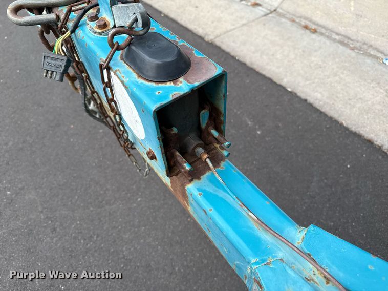 image for item DZ8689 1990 Carver Montego boat