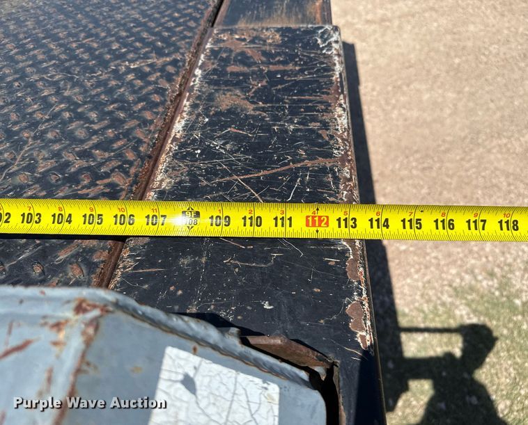 image for item DZ8720 2008 Ford F550 bale bed truck