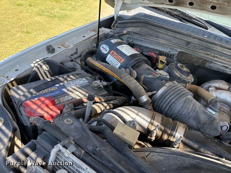 image for item DZ8720 2008 Ford F550 bale bed truck