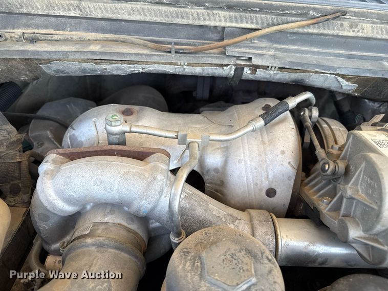 image for item DZ8720 2008 Ford F550 bale bed truck