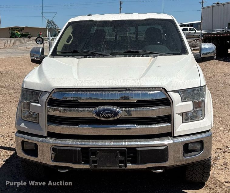 image for item DZ8728 2015 Ford F150 SuperCrew pickup truck